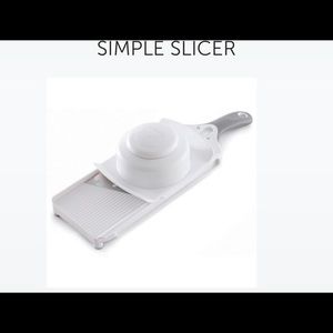Pampered Chef Simple Slicer